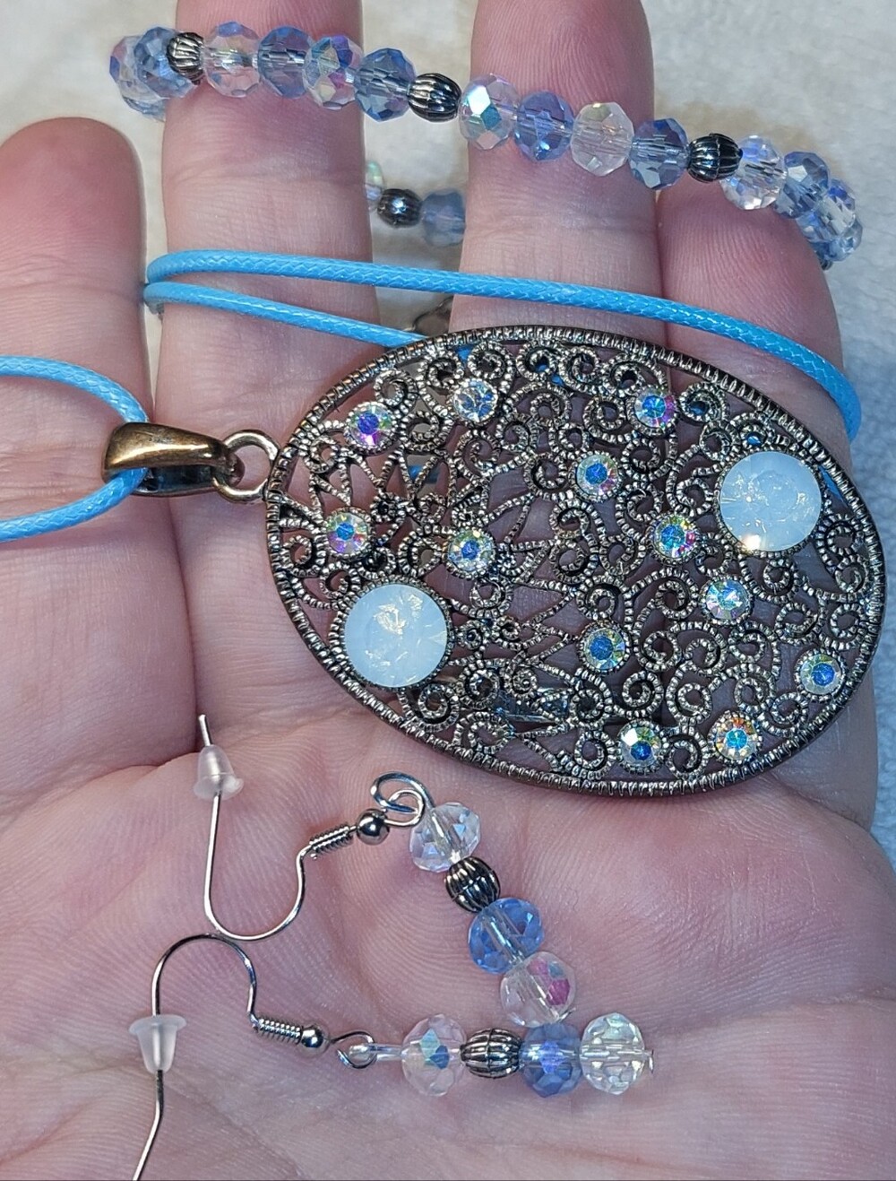 Vintage Blue Cord Filigree Pendant Necklace with Iridescent Accents Set